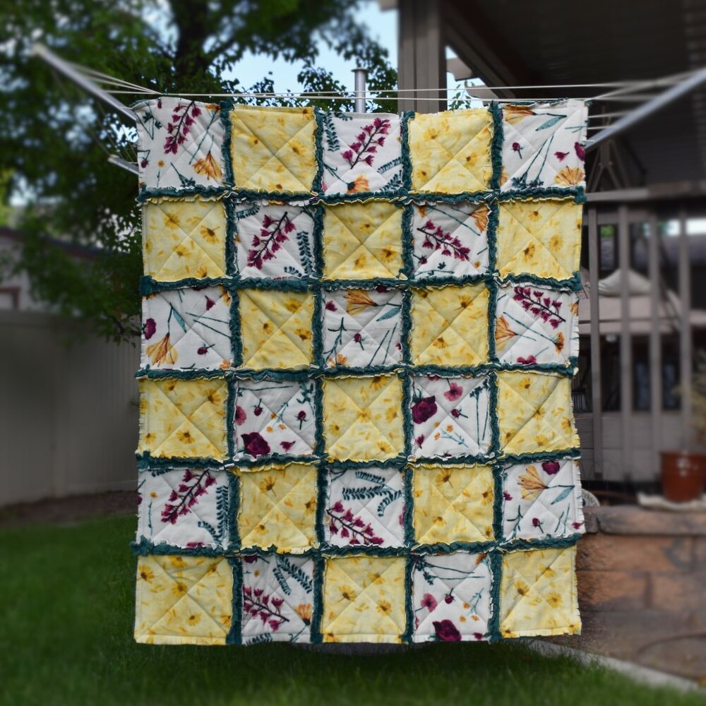 Fleece Rag Quilt Throw - Picture 5 of 8